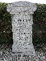 R2375 Alfred Christian Bock's gravsten på Horne kirkegård